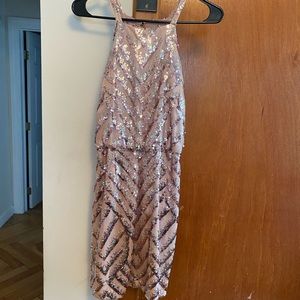 Vince Camuto light pink sequin dress size 2